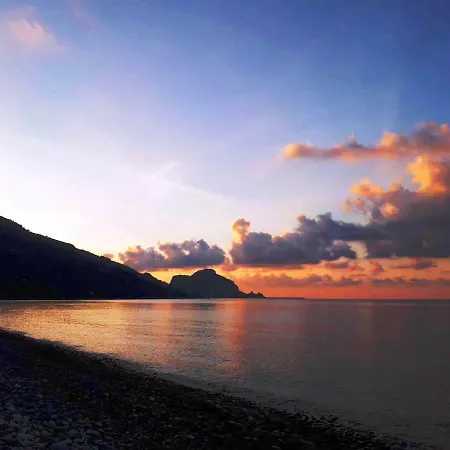 Framavi Чефалу